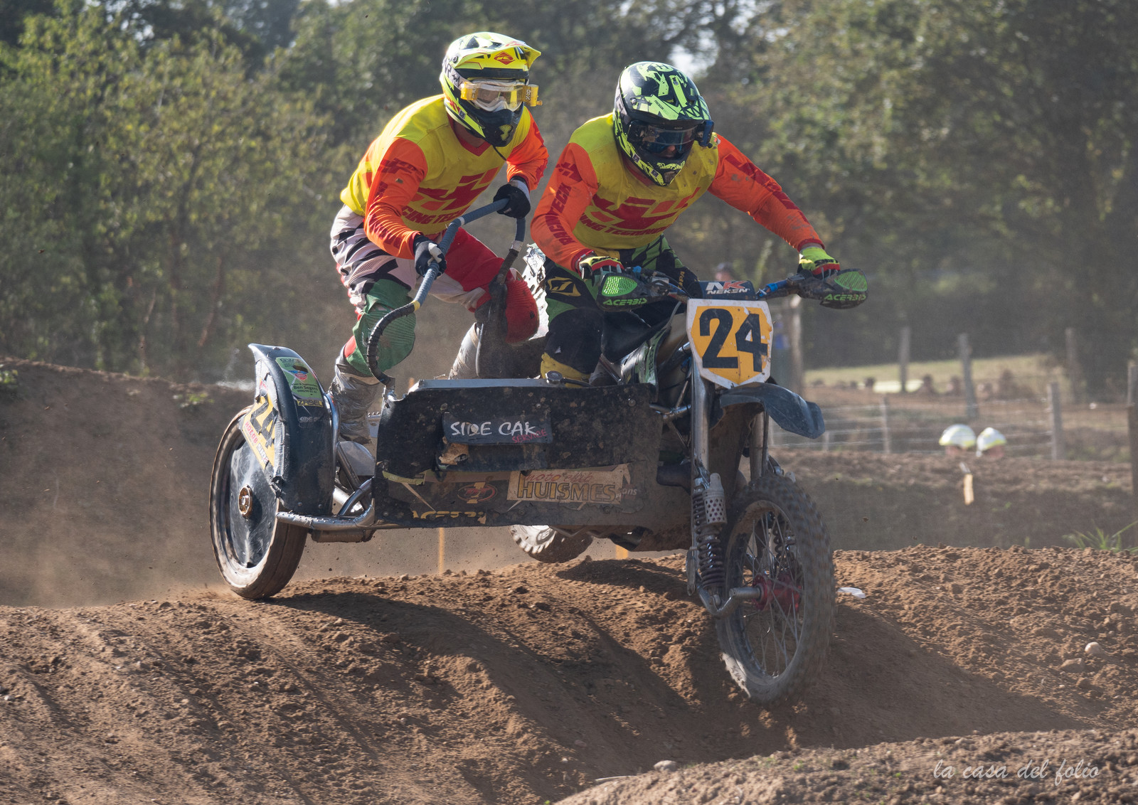 Moto-Cross