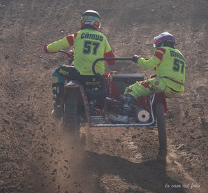 Moto-Cross