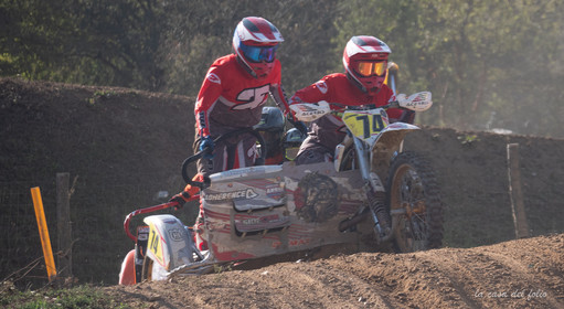 Moto-Cross