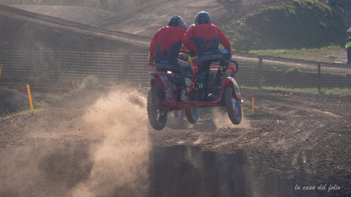 Moto-Cross