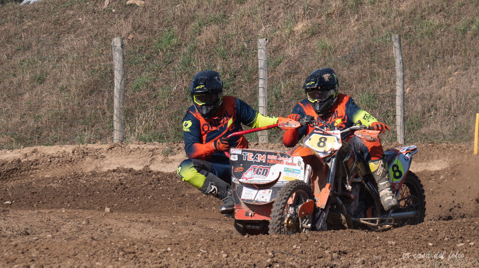 Moto-Cross