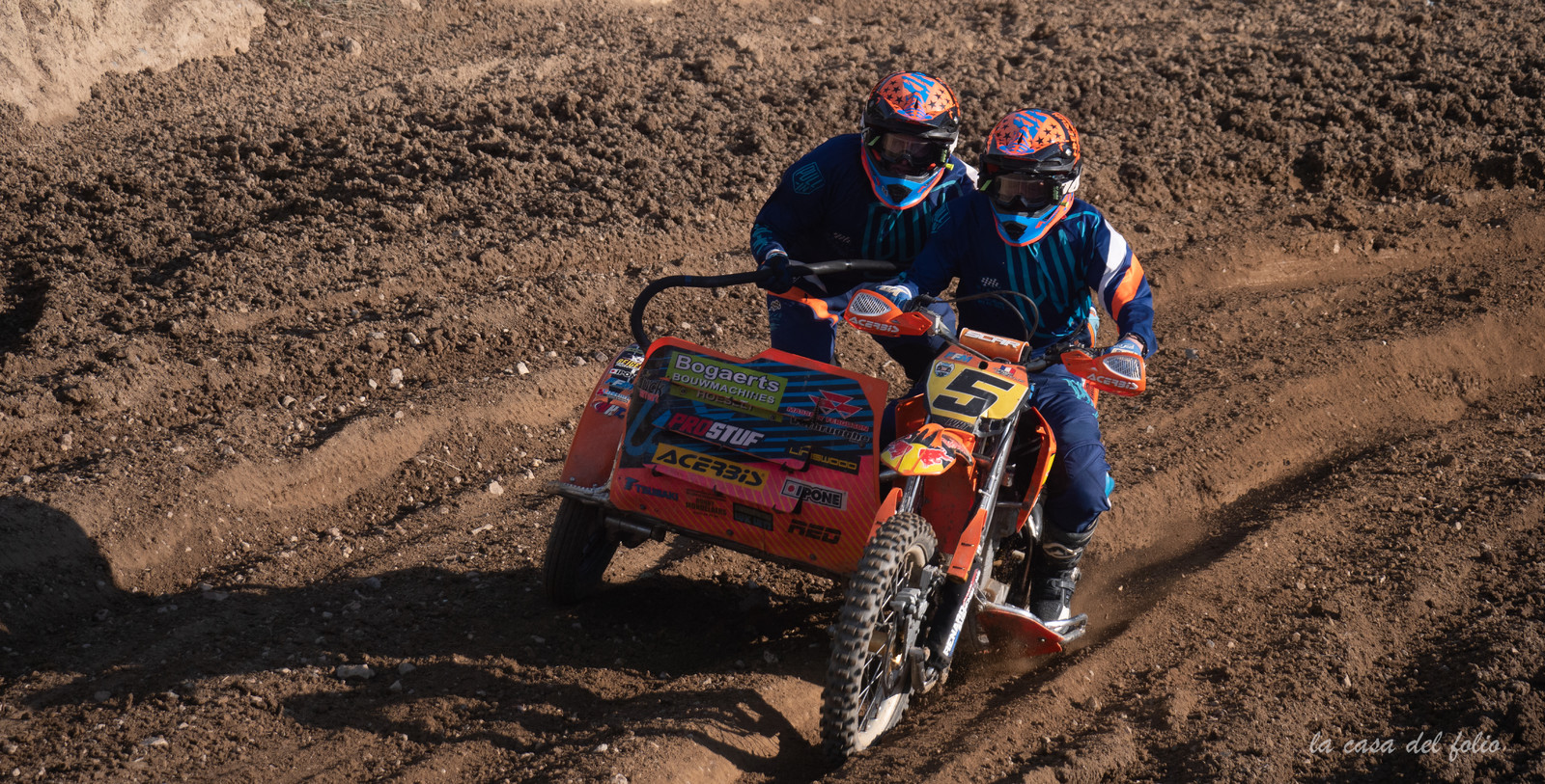 Moto-Cross
