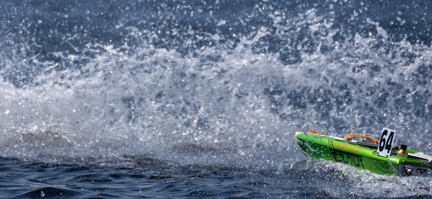 RC Offshore Boat
