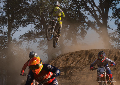 Moto-Cross