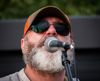 WADE LYNCH